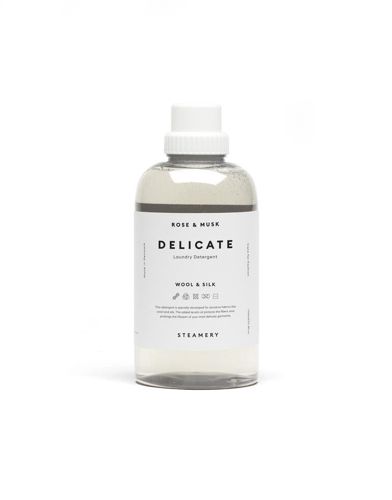 Delicate Laundry vaskemiddel, rose & musk - 750 ml